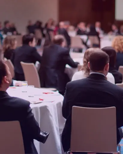 How Start-ups Can Use Conferences to Gain Funding, Mentors, &amp_ Momentum